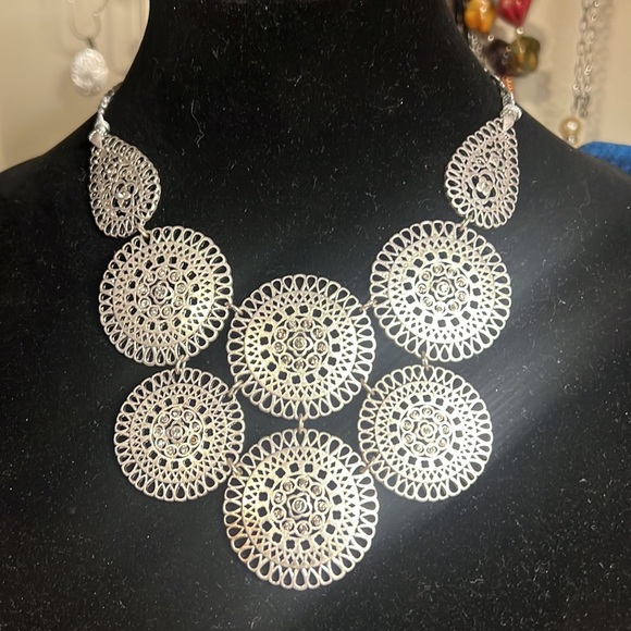 Lot Of Goodies - Picture 6 of 12